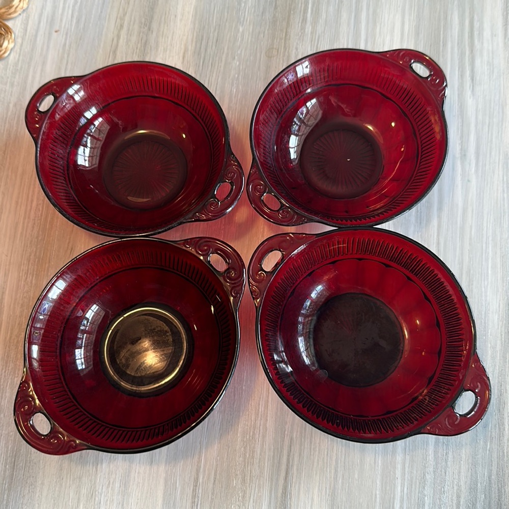4 Vintage Mid-Century ANCHOR HOCKING ROYAL Ruby Red Pressed Glass Berry Bowl